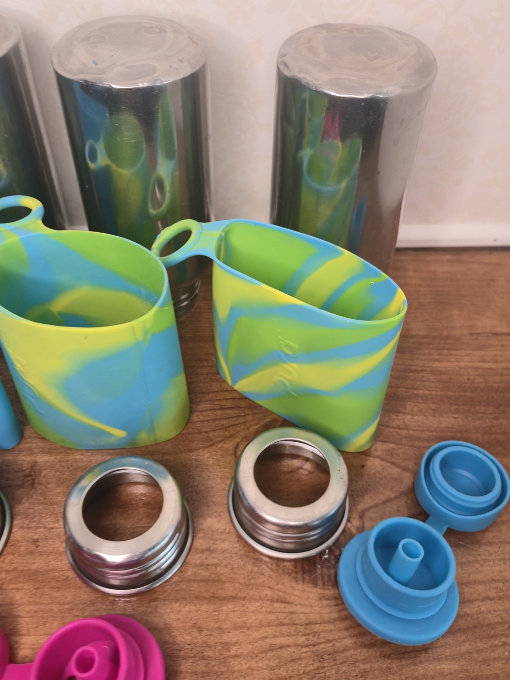 Pura Stainless Steel Bottles - Picture 3 of 9